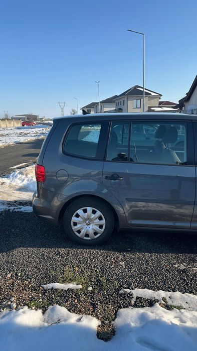 VW Touran, 2012, 1.6 TDI, Manual
