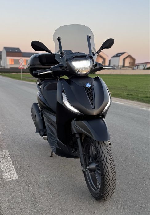 2024 Piaggio Beverly S 400HPE