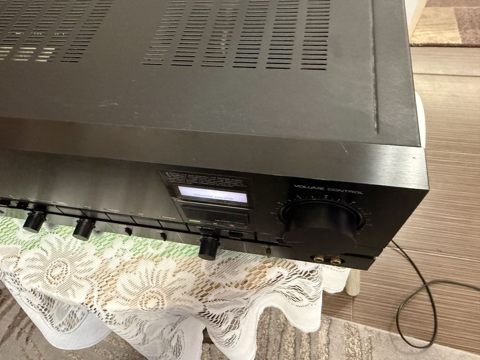 Kenwood KA-990V качествен стерео усилвател