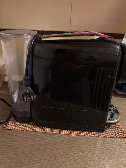 Aparat de cafea LAVAZZA