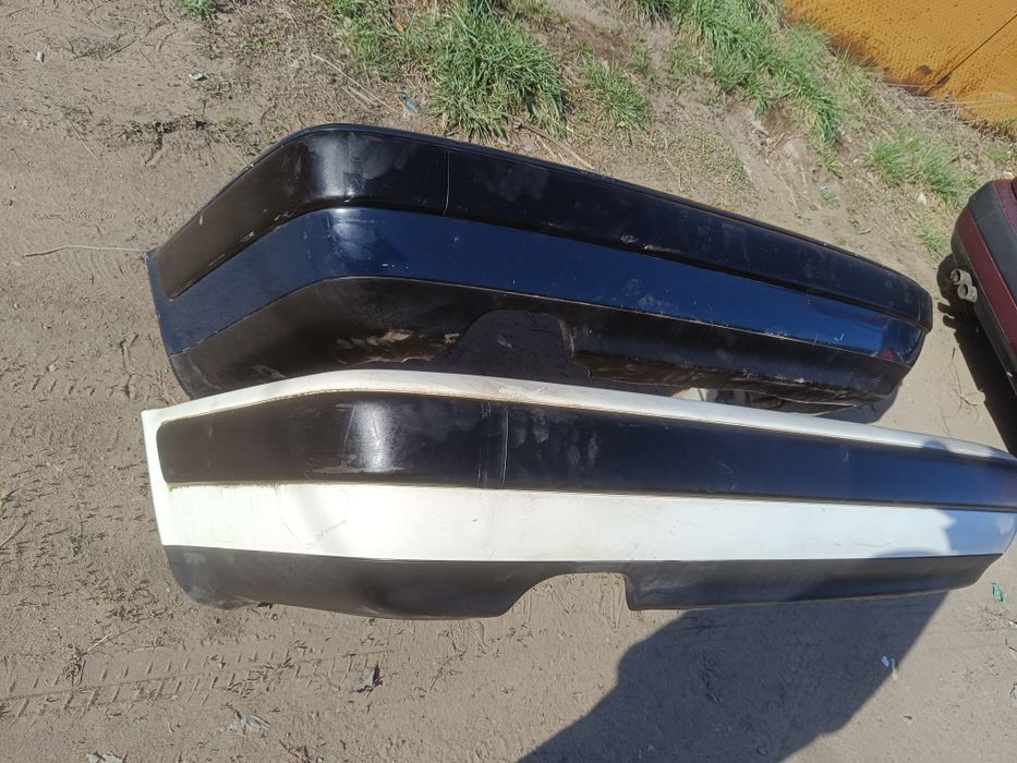 Задний бампер Ауди 100 С4