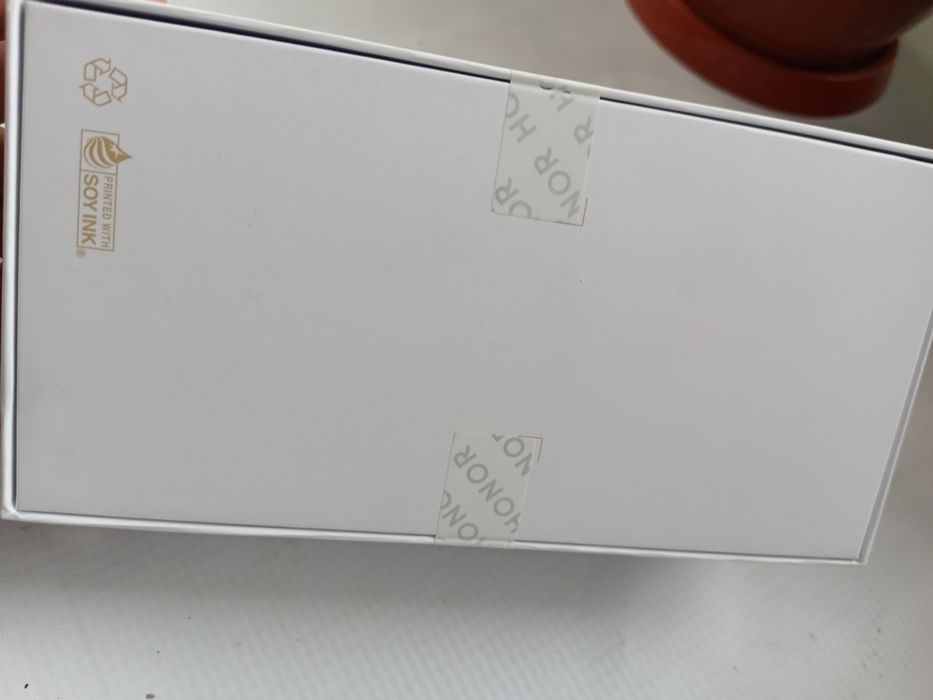 Honor 400lite arzon narxda karobkasi ocilmagan hali