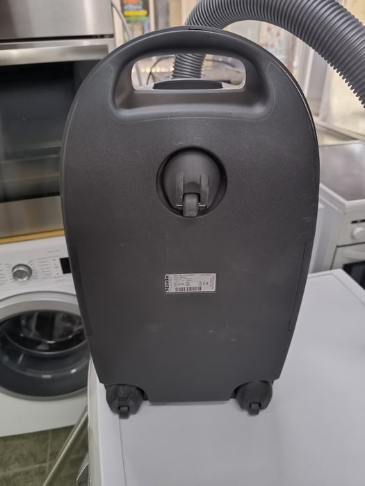 Прахосмукачка Miele