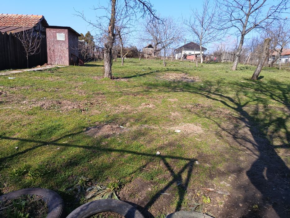 Teren cu toate utilitățile funcționale pe teren la 8,5 km de Selgros Craiova