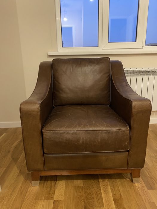 Кожаные кресла