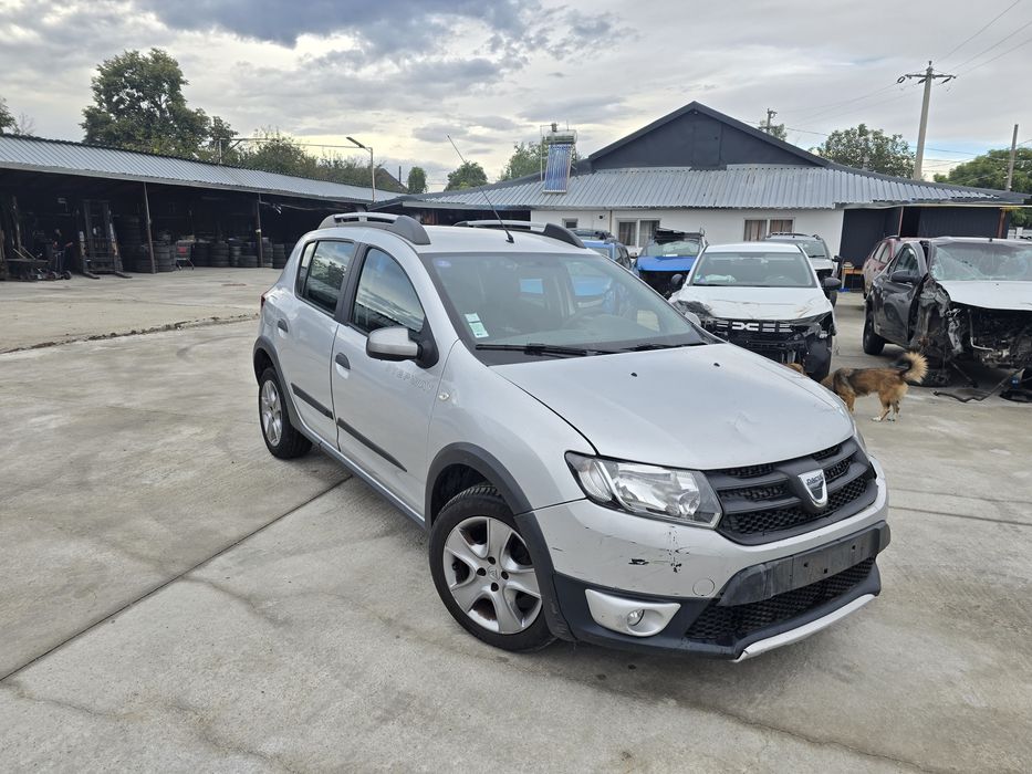 Dacia Sandero Stepway  0.9 tce 80 mii km La cheie  clima functionala