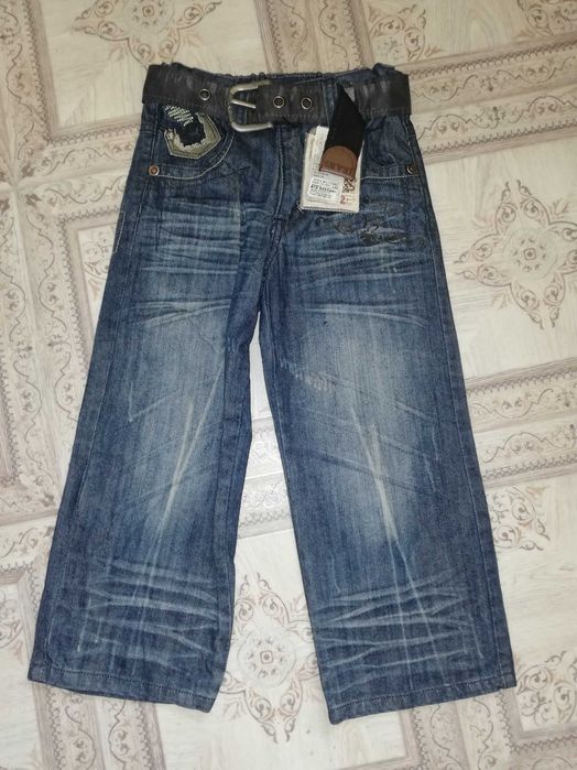 Джинсы  мальчику