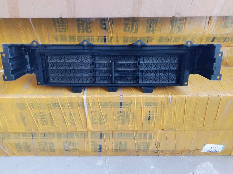 Orqa bagaj Leapmotor C16