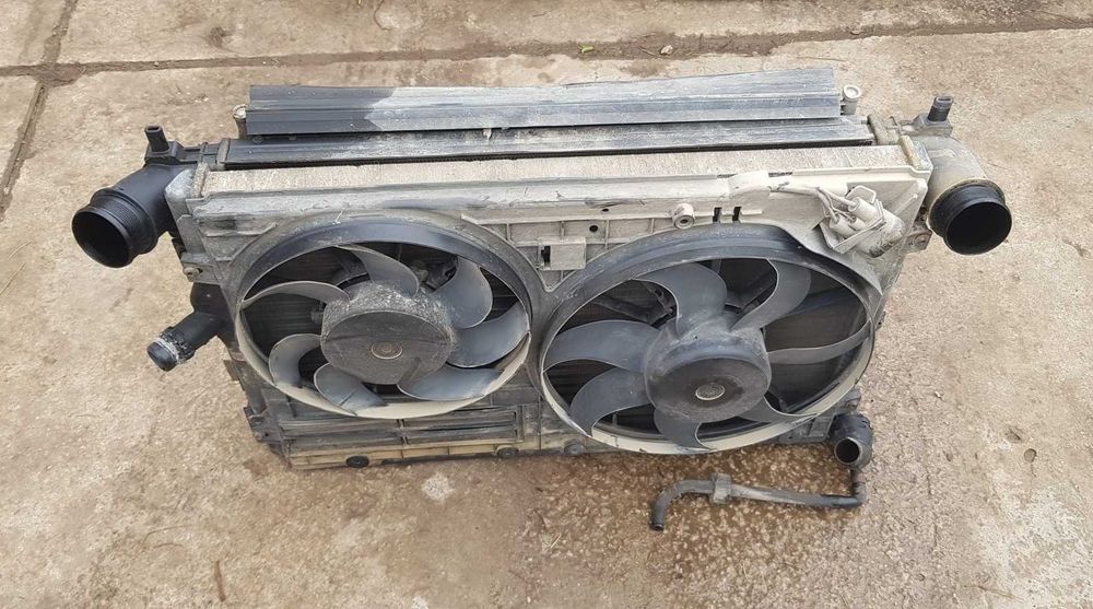Electroventilator Radiator apa AC Intercooler Turbina Passat B7 2.0Tdi