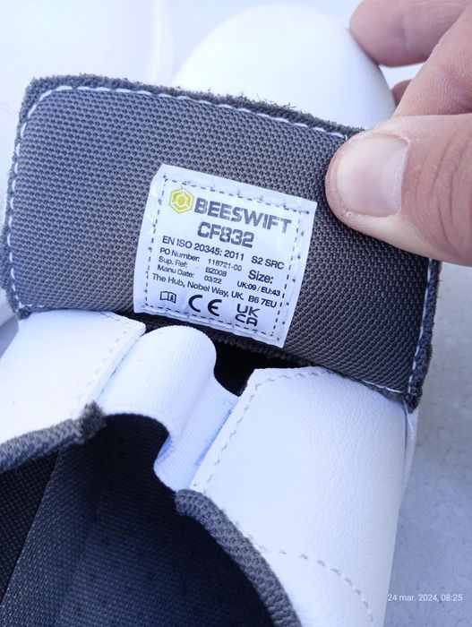 Pantofi safety albi noi m43