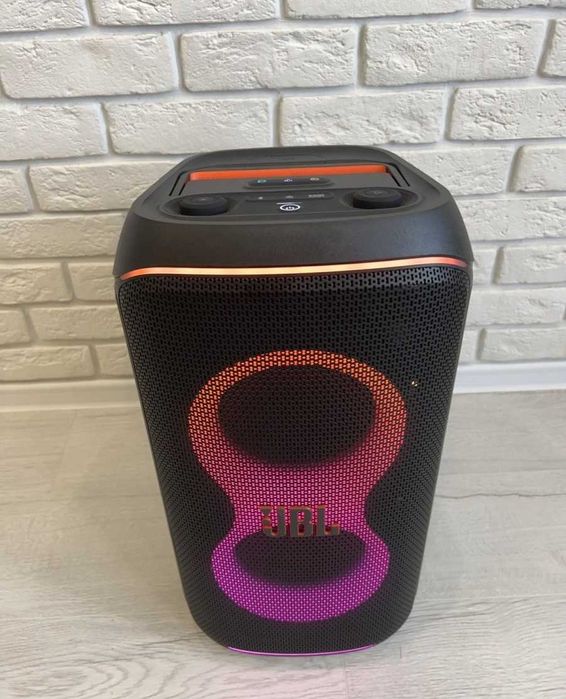 Портативная колонка JBL partybox club 120