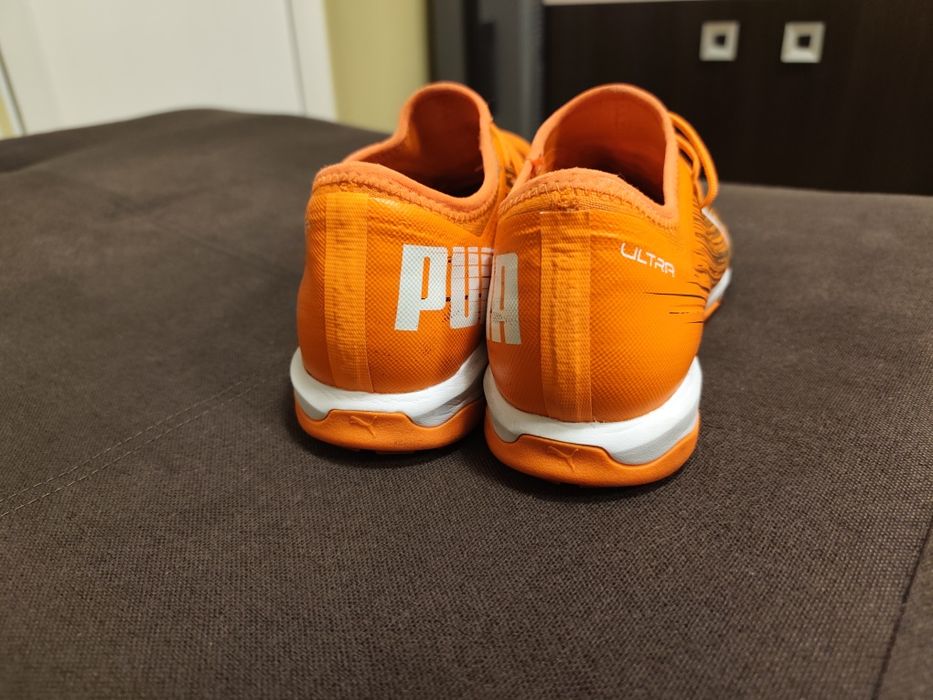 Ghete adidași fotbal Puma 44