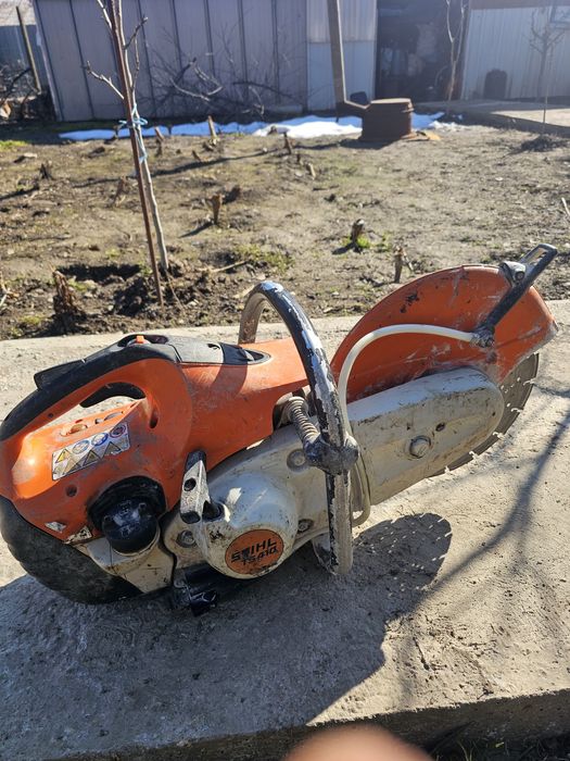 Drujba cu disc de tăiat beton