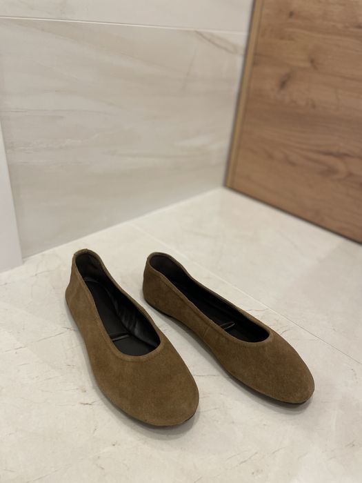 Balerini piele intoarsa Zara 39