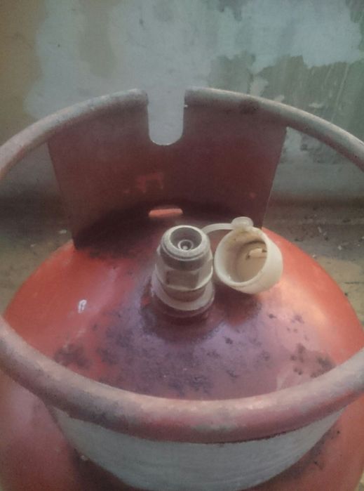 Продам Газовый балон 27л