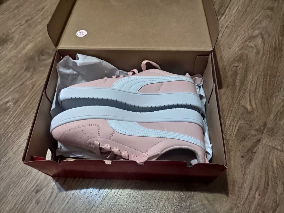 Унисекс спортни обувки Puma Rickie