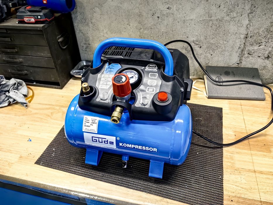 Монофазен безмаслен компресор GÜDE AIRPOWER 190/08/6, 1.5 kW, 140 л/ми