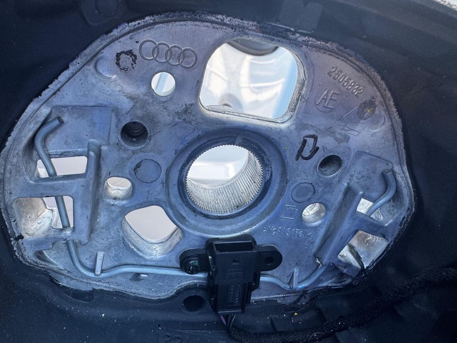 Volan Audi cu airbag inclus