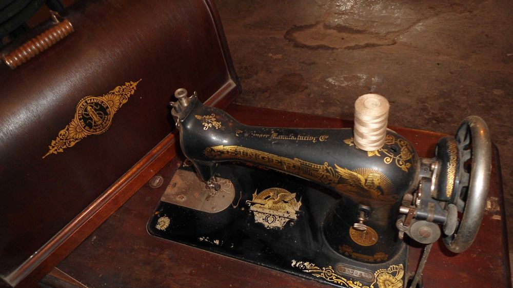 Шевна машина SINGER