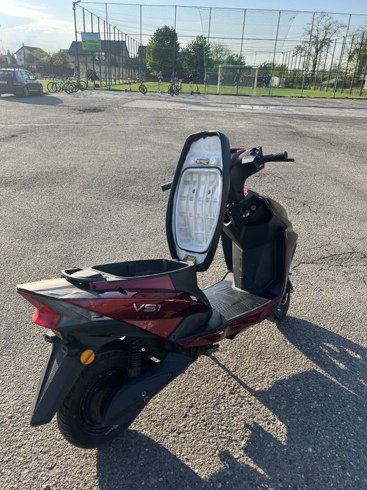 Scuter electric Voltarom vs 1