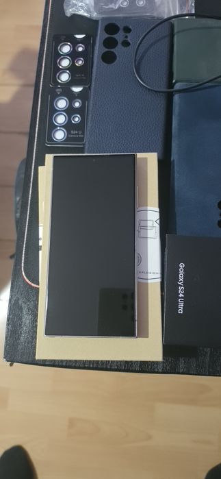 Продавам Samsung Galaxy 24 Ultra 1TB