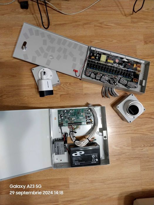 Sistem profesional complet detectie si alarmare la efractie si video
