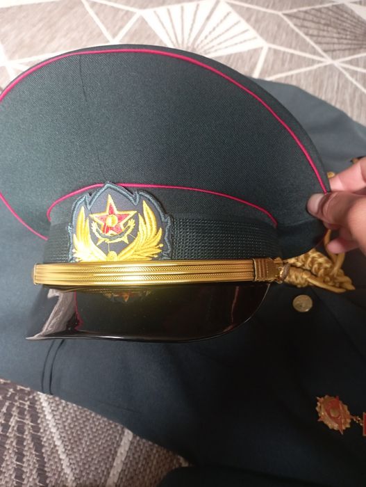 Парадка форма полный всё есть