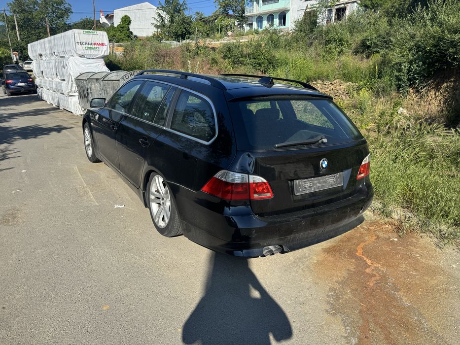 BMW E61 525D на части