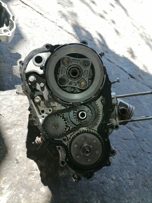 Motor kymco 250 cc pentru piese