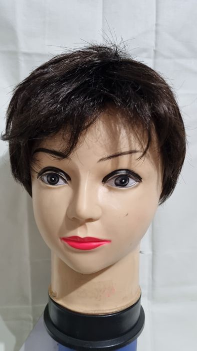 Perucă damă par scurt