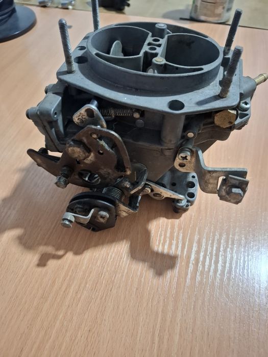 Продам  рабочий карбюратор на ваз 2109