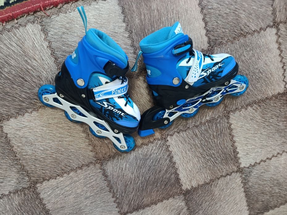 Продам ролики 35р.