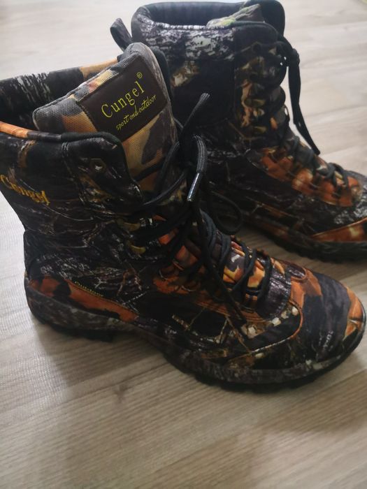 Ботинки для охоты и рыбалки