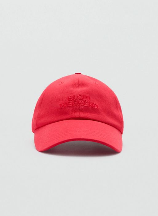 Нова Червена шапка Mango