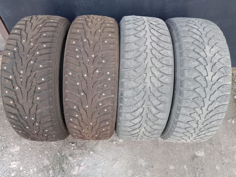 Зимние шины продам