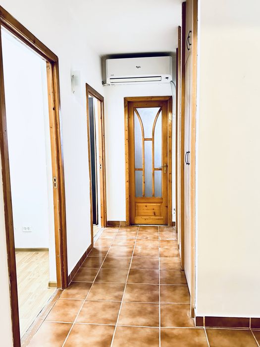 3 Camere Mc Donalds semicentral- Gara - 80mp
