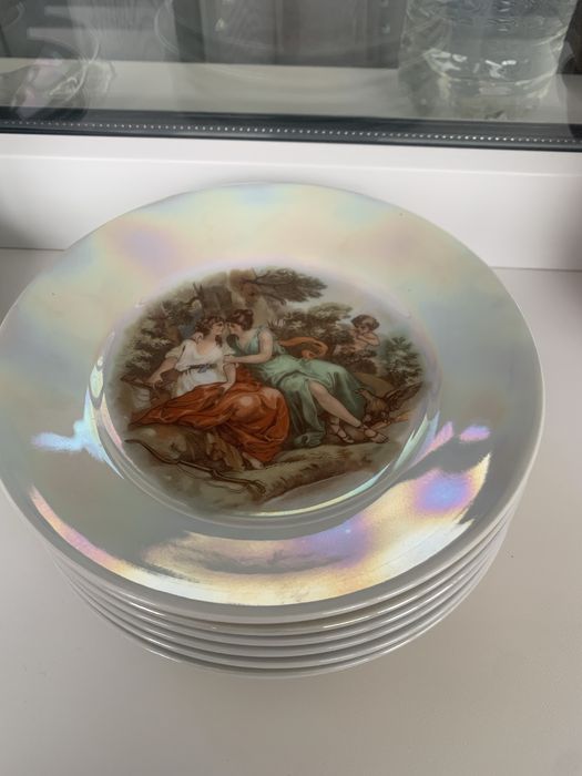 Набор тарелок Мадонна