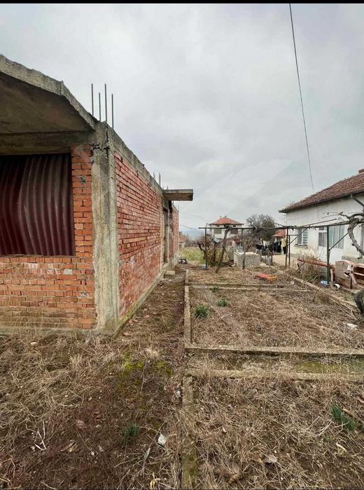 Продава се Къща в Бяла - 90 кв.м за 1000 €/кв.м - Снимка #1