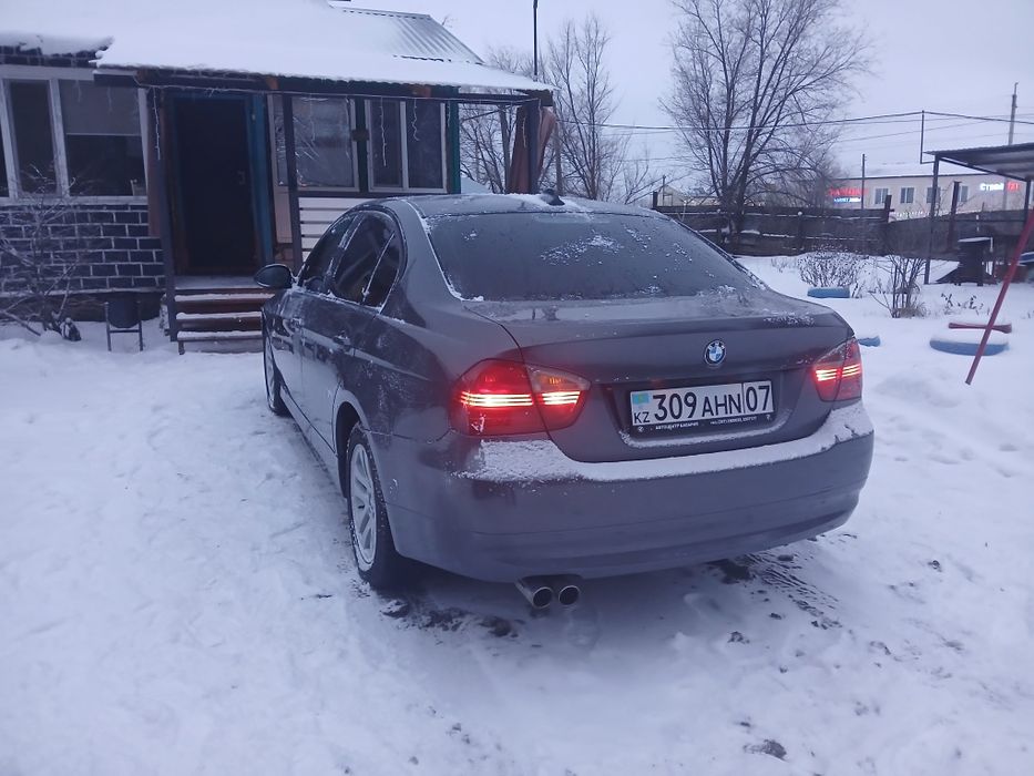 Продам бмв е 90.