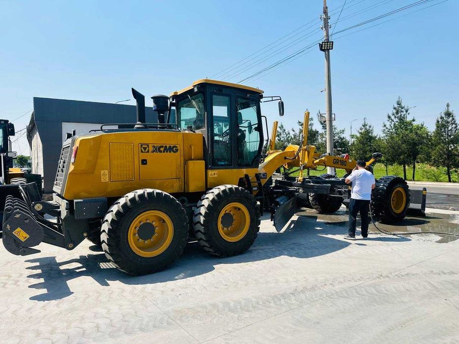 XCMG GR180 Грейдер в Ташкенте!
