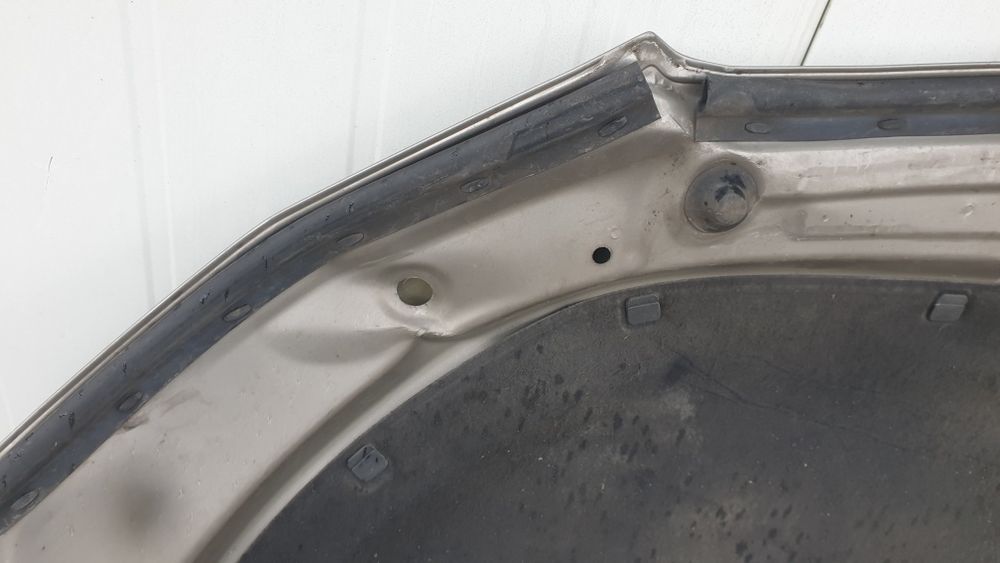 Balamale si accesorii capota - Skoda Octavia 3-2014