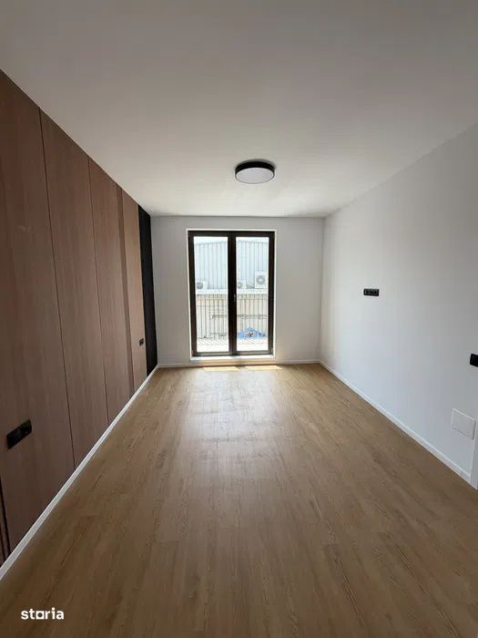 Apartament cu 2 camere, 56 mp, balcon, zona Eroilor — fotografia 3
