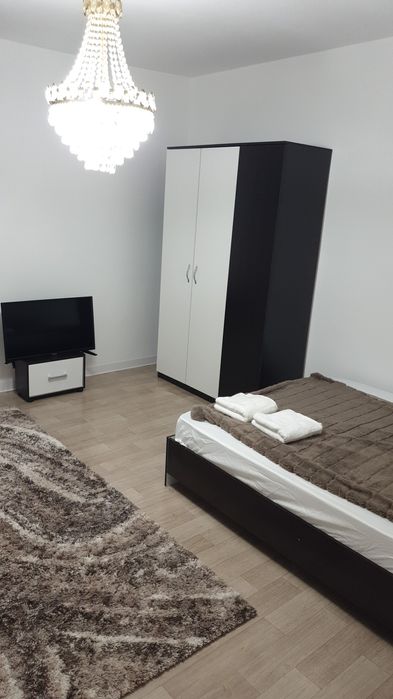 Inchiriez garsoniera în regim hotelier   170 RON