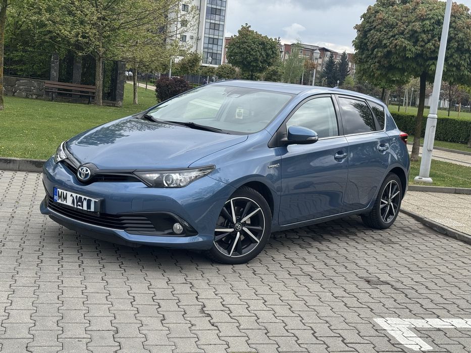 Toyota auris 2019 1.8 hybrid benzina inmatriculata recent