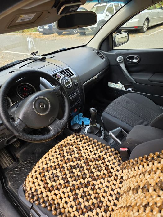 Vand Renault Megane 2 1.6 benzina
