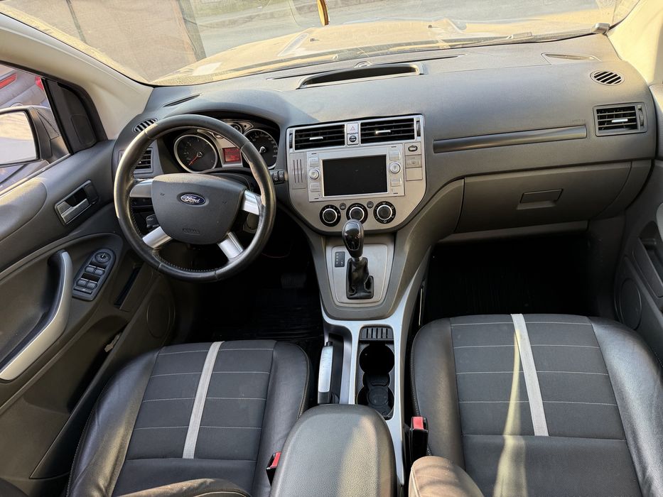 Ford kuga 2.0 tdci avariat