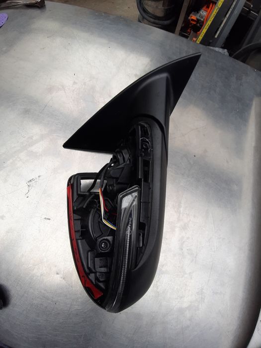 Огледало  дясно хюндаи и30 Hyundai i30 2022/25г