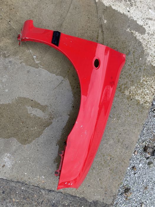 Калник Мазда  Mazda 121  (11.1990 - 05.1997), Десен