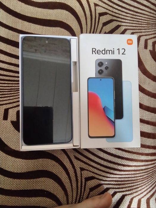 Redmi 12 
Продаю телефон из ненадобности 
Пользовалась сама 2 года . В