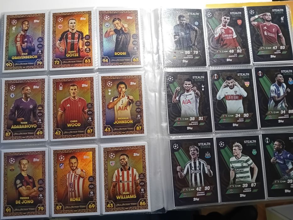 Продавам нови Match attax 25/26 футболни карти.